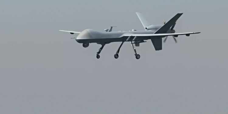 منبعلر: پنجشیر فضاسیده‌ پهپاد پرواز قیلدی