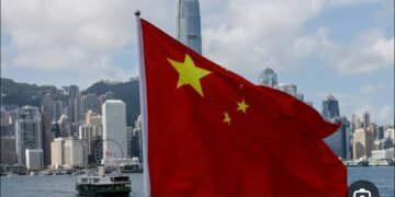 چین کابل‌ده‌گی پارتلشدن سۉنگ اۉز یشاوچیلریدن افغانستان‌گه سفر قیلمسلیکنی سۉره‌دی