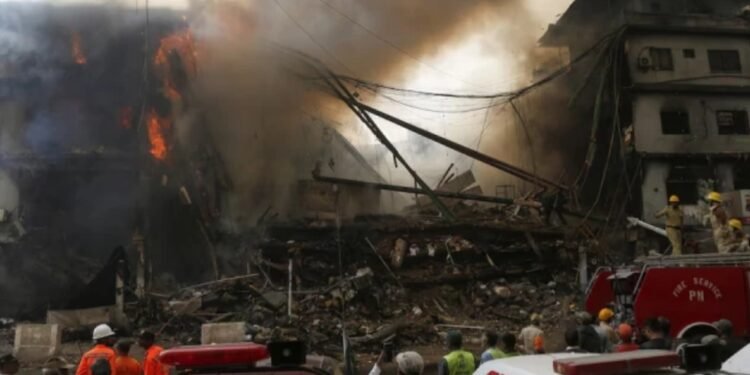 کراچیدهگی یانغین قربانلری سانی 26 نفرگه یېتدی