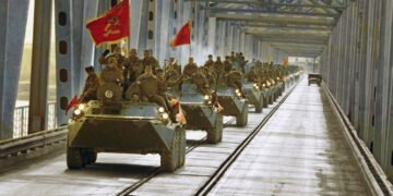 بوگون ۲۶ – دلو سابق شوروی اتفاقی حربیلری‌نینگ افغانستاننی ترک‌ اېتگن کونی‌گه تېنگ