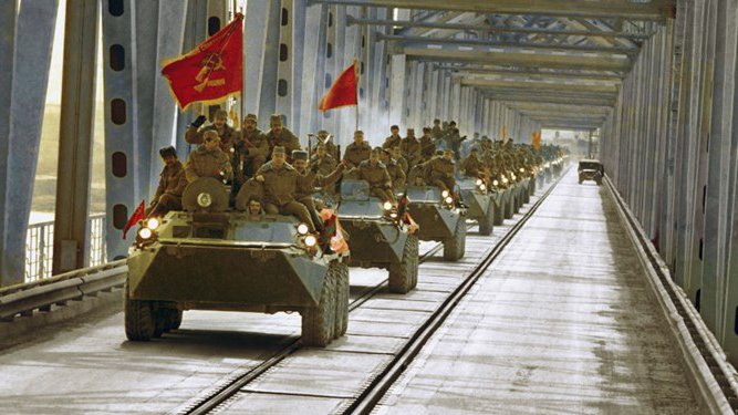 بوگون ۲۶ – دلو سابق شوروی اتفاقی حربیلرینینگ افغانستاننی ترک اېتگن کونیگه تېنگ