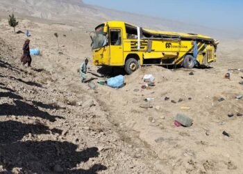 بادغیس‌‌ده یۉلاوچی تاشووچی بیر موتر قوله‌شی نتیجه‌سیده اۉن‌دن آرتیق کیشی جان بېرگن