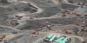 بد‌خشان‌ده‌ آلتین قزیب آلیش؛ طالبلر۱۰۰ مینگدن آرتیق آدم آلتین ایشلش بیلن شغللنماقده