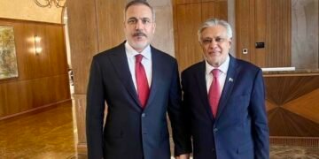 طالبان و پاکستان اوروشی؛ پاکستان و تورکیه تشقی ایشلر وزیرلری صحبت‌لشدی