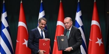 تورکیه جمهور باشلیغی یونان باش وزیری بیلن اوچره‌شدی