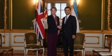 اۉزبېکستان و بریتانیا رسمی‌لری ایکّی تامانلمه مناسبت‌لر کوچه‌یتیریلیشینی تاکیدله‌دی