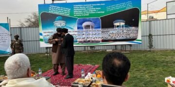 طالبان مزارشریف‌ده نوایی یادگارلیگی اوچون بېرگن وعده‌سینی بجرمه‌ی ینه بیر یادگارلیک تمل‌تاشینی قۉیدی