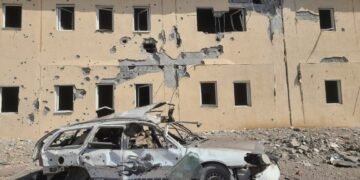 طالبلر: پاکستاننینگ قندهاردهگی هجومیده اوچ کیشی اۉلگن