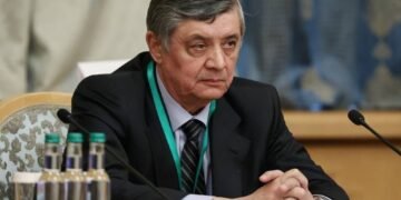 ضمیر کابلوف: روسيه طالبان و پاکستان اۉرته‌سیده واسطه‌چیلیک قیلیشگه تیار