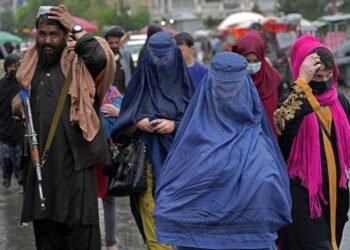 یاردمگه اېریشیش چېکلندی؛ طالبان روحي سلامتلیک بیلن باغلیق فعالیتلرنی تعقیقله‌دی