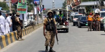 پاکستان‌نینگ بلوچستانیده تۉقنه‌شوولر 120 کیشی جان بېردی