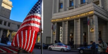 افغانستانلیک بیر کیشی امریکا مهاجرت ادارهسی قماقخانهسیده جان بېردی