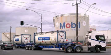 دنیانینگ نفت بازاریده معما؛ امریکا ذخیره قیلگن نفتلرینی بازارگه چیقارهدی