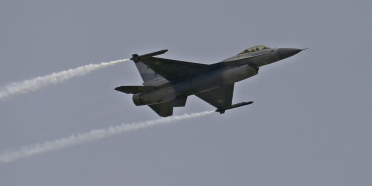 پاکستان کابل شامل افغانستان‌نینگ ایریم ولایتلرینی ینه بمباردمان قیلدی