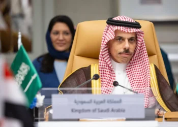 عرب و مسلمان دولتلری: ایران تېزلیکده هجوملرینی تۉخته‌تیشی کېره‌ک