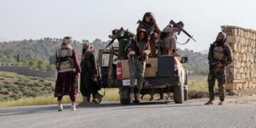 طالبلر و پاکستان اوروشی؛ طالبلر چیگره حدودلرگه ۱۵۰۰ ینگی جنگچی یوباریشنی رېجه‌لشتیرگن