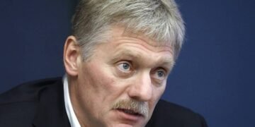 ایران اوروشی دوامی؛ پسکوف: ایران حاضرگچه روسیه‌دن حربی یاردم سۉره‌گن اېمس