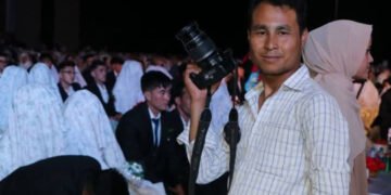 خبرچیلر مرکزی: مهدی انصاری بیر یریم ییلدن سۉنگ طالبلر قماقخانه‌سیدن آزاد اېتیلدی