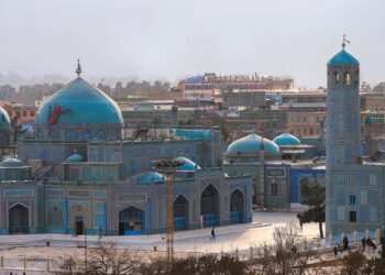 مزار شریفده‌  عبدالحبیب یوسفزی ناملی بیر کیشی ناتنیش شخصلر آرقه‌لی اۉلدیریلگن