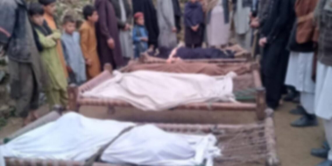 پاکستان‌ده بیر عایله‌نینگ بېش اعضاسی افغانستان‌دن آتیلگن راکت‌ هجومیده جان بېردی