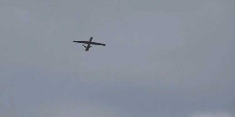 طالبان مدافعه وزیرلیگی پاکستان‌گه قرشی هوا هجوملری اویوشتیریلگنیدن خبر بېردی