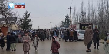 افغانستان‌ده رمضان هییت نمازی اۉقیلدی