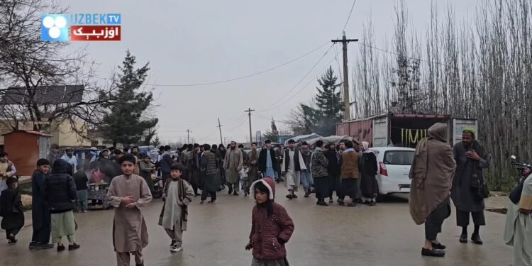 افغانستان‌ده رمضان هییت نمازی اۉقیلدی