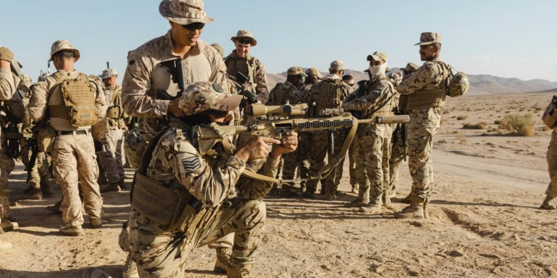 ایران اوروشی؛ چمه‌سی امریکالیک اوچ یوز عسکر یره‌لنگن