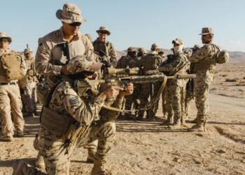 ایران اوروشی؛ چمه‌سی امریکالیک اوچ یوز عسکر یره‌لنگن