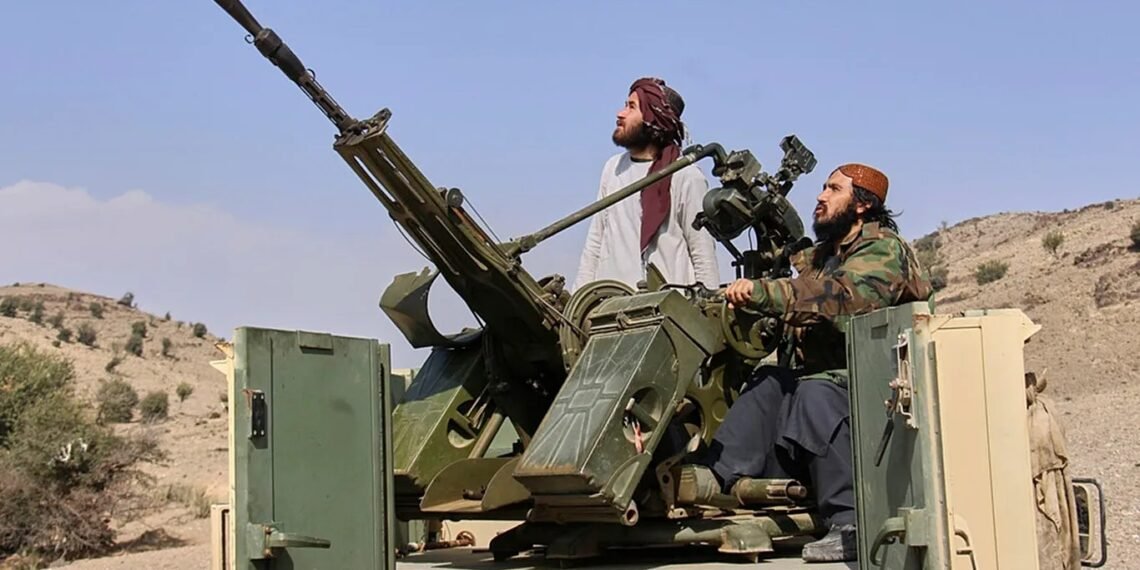 طالبان مدافعه‌ وزیرلیگی پاکستانده‌گی حربي مرکزگه هجوم قیلینگنینی دعوا قیلدی