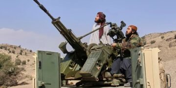 طالبان مدافعه‌ وزیرلیگی پاکستانده‌گی حربي مرکزگه هجوم قیلینگنینی دعوا قیلدی