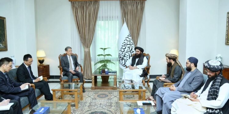 متقی و چین اېلچیسی طالبان و پاکستان اوروشی خصوصیده اوچرهشدی