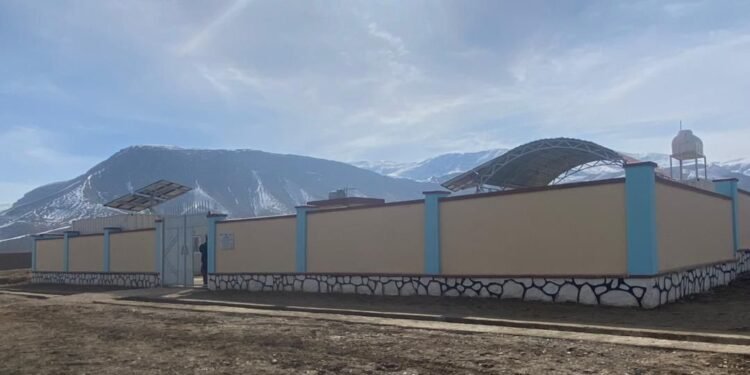 سمنگان ولایتیده بیر ساغلیق مرکزی فایده‌لنیشگه تاپشیریلدی