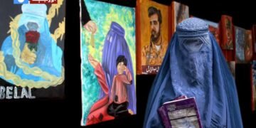 بیلیم و صنعت یۉلی؛ سۉزلر و رنگلر آرهسیده