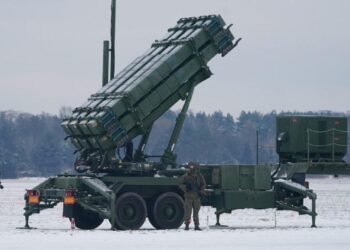 عربستان اوکراین‌دن  پهپادگه قرشی موشک ساتیب آلیش شرطنامه‌سینی امضاله‌دی