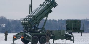 عربستان اوکراین‌دن  پهپادگه قرشی موشک ساتیب آلیش شرطنامه‌سینی امضاله‌دی