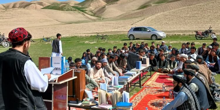 سرپل ولایتینینگ بلغلی قیشلاغیده «کتابخوانلیک» مدني دستور اۉتکزیلدی