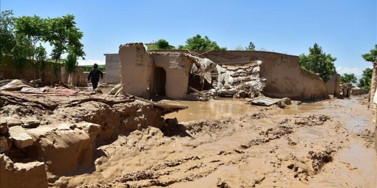 طبیعی آفتلرگه قرشی کورهش اداره: مملکتده ۱۷کیشی یامغیر و سېل عاقبتیده جان بېرگن