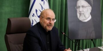 ایران مجلسی‌نینگ باشلیغی: واشنگتن آچیقچه‌سیگه مذاکره‌ پیامینی یوباره‌دی، لېکن یشیرین شکلده قوروقلیکدن هجوم رېجه‌سینی توزه‌دی