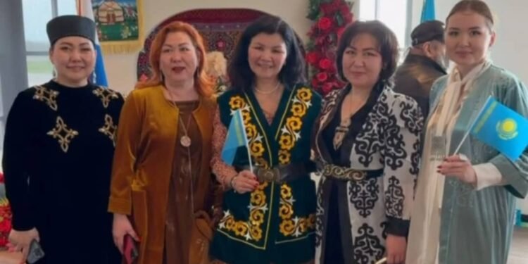 قزاقستانلیکلر اېرگنه قون بیره‌مینی هالند‌ده نشاله‌دی