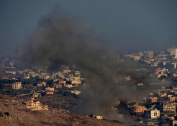 لبنان‌ده اسرایل هجوملری؛ لبنان ساغلیقنی سقلش وزیرلیگی: اۉنلب کیشی اۉلیب و یره‌لنگن