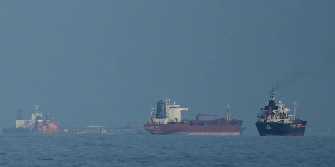 تحلیلچیلر امریکانینگ هرمز بۉغازیده‌گی حرکتلری کینگ اقتصادی و سیاسی عاقبت‌لرگه سبب بۉلیشینی ایته‌دی