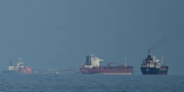 تحلیلچیلر امریکانینگ هرمز بۉغازیده‌گی حرکتلری کینگ اقتصادی و سیاسی عاقبت‌لرگه سبب بۉلیشینی ایته‌دی