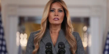 افغانستان انسان حقلری فعاللری ملانیا ترمپ‌دن افغانستان عیاللری احوالیگه اعتبار قره‌تیشینی سۉره‌دی