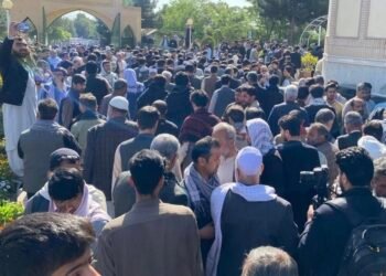 هراتده آدملر عاموی اۉلدیریلیشی؛ هرات‌نینگ یوزلب یشاوچیسی ناراضیلیک نمایش اۉتکزماقده