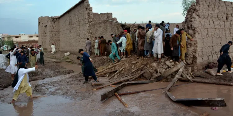 اۉلیملی طبیعی حادثه‌لر؛ افغانستان‌نینگ ننگرهار ولایتیده بیر عایله‌نینگ ۷ اعضاسی جان بېردی