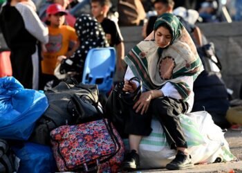 بیر کونده ایران و پاکستان‌دن‌ آلتی مینگ مهاجر افغانستان‌گه قیتریلدی