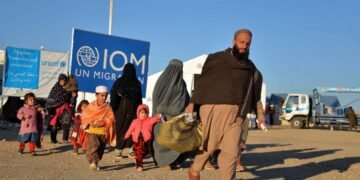 انسان حق‌لری تشکیلاتی: پاکستان افغانستان‌لیک مهاجرلرینی چیقریشنی کوچه‌یتیرگن