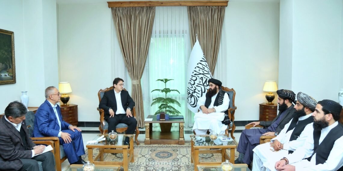 طالبان تشقی ایشلر وزیری اۉزبېکستان و قیرغیزستان تشقی ایشلر وزیرلری اۉرین باسرلری بیلن اوچره‌شدی