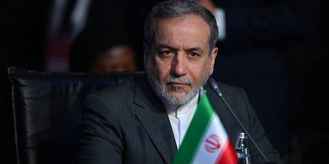 عراقچی: کېلیشووگه اتیگی بیر نېچه‌ قدم قالگنده، حددن تشقری ایستکلر و قمل تهدیدی بیلن رۉپه ره بۉلدیک